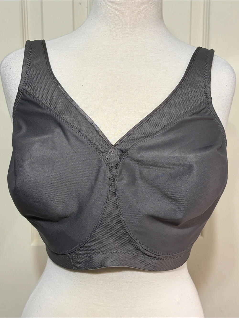 MagicLift Seamless Sports Bra (98)